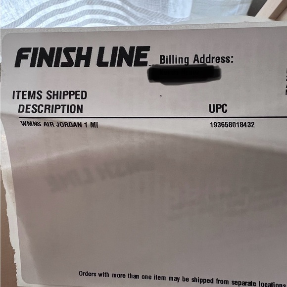 women's air jordan 1 mid se white/black-lightbulb - Picture 9 of 9